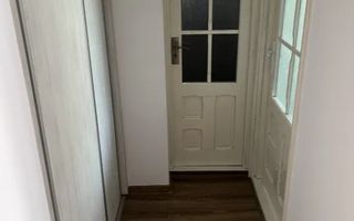 Ap 3 camere , decomandat , etaj 2/8 , Zona Garii/Arcu. - Poză 6