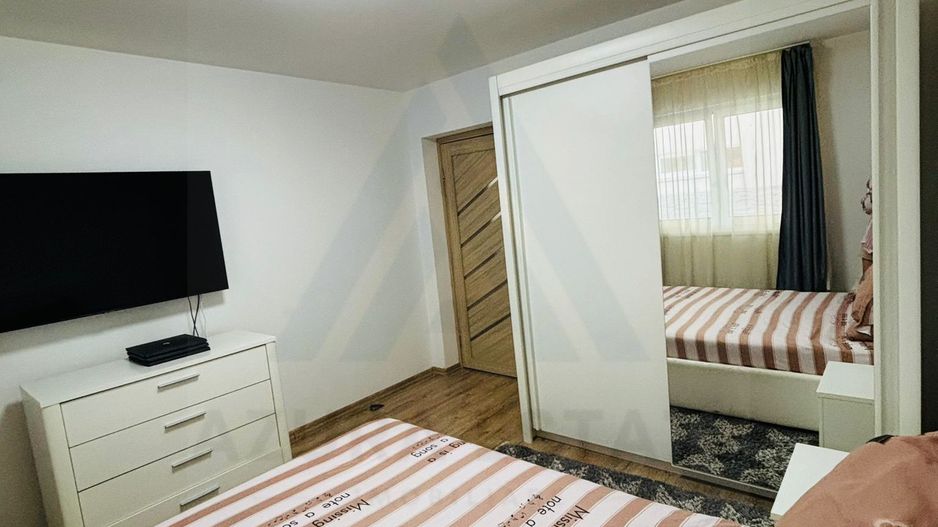 Apartament 3 camere 55 mp utili si curte 40 mp cartierul Arhitectilor - Poză 4