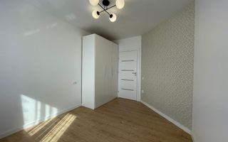 Apartament 3 camere, zona Europa, prima inchiriere - Poză 9
