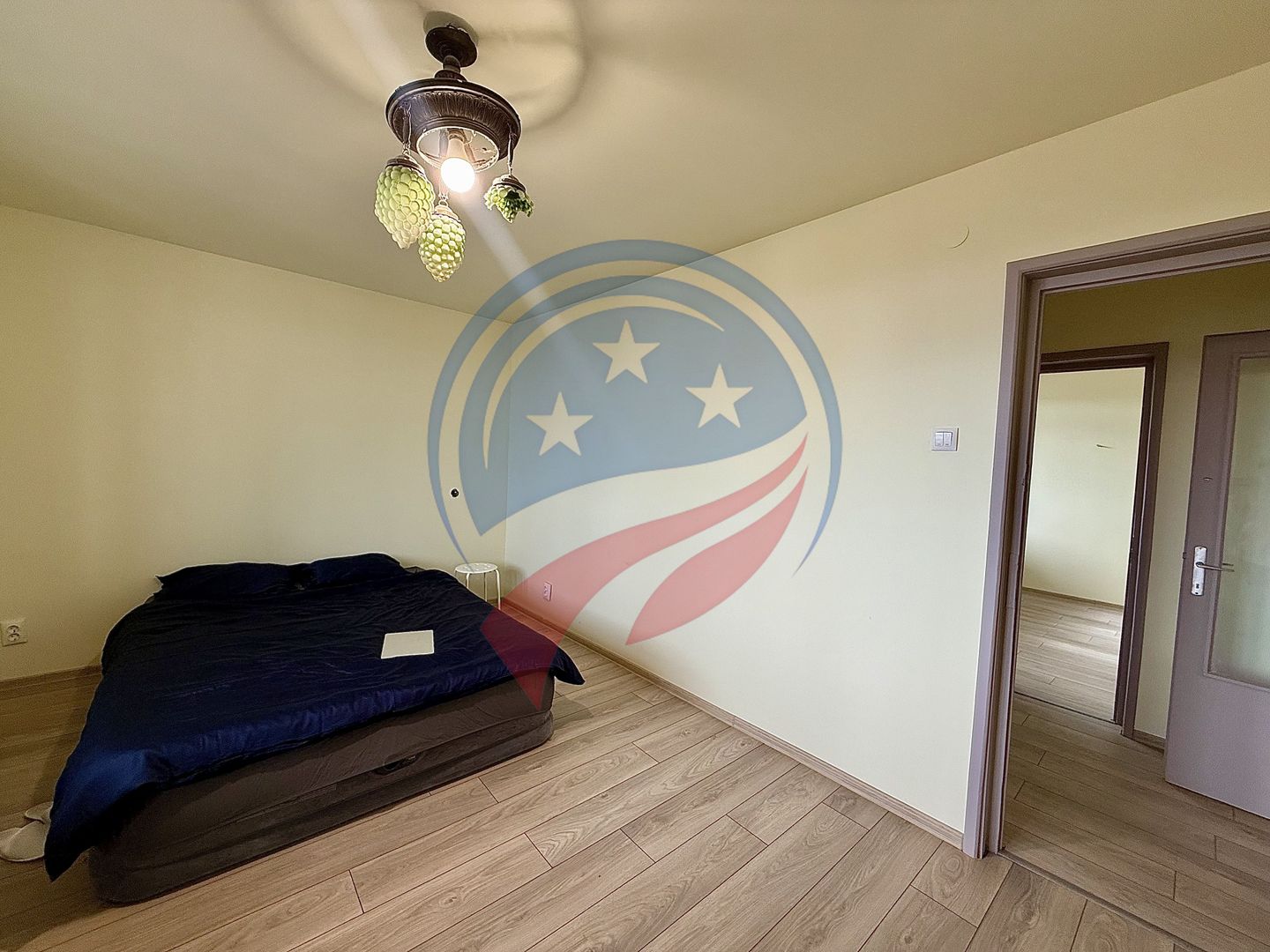 Apartament 4 camere/de inchiriat/ultracentral  Craiova - Poză 4