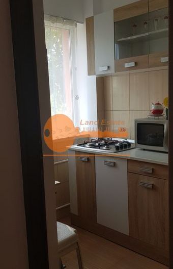 Garsonieră  – Costin Georgian, 10 minute de metrou - Poză 5