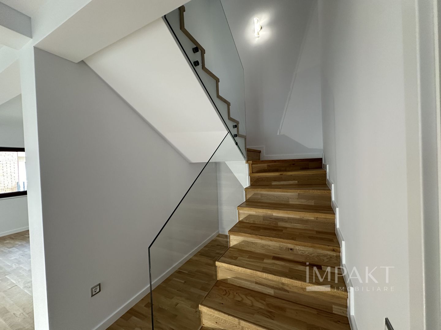 Casa cuplata in Floresti, zona str. Eroilor! - Poză 9