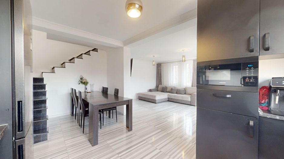 DOBROESTI - Ciresului | Vila tip Duplex - Curte + Parcari - Poză 12