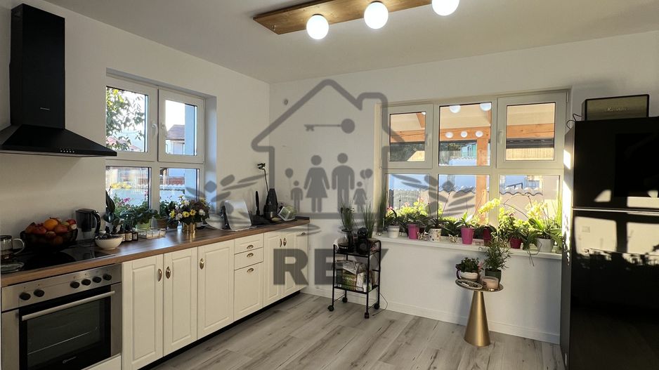 Duplex de vânzare Cisnădie / Zona Centru - Mall - Schiță 27