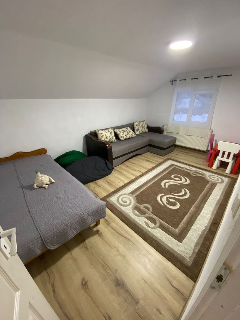 🏠 CASĂ DE VÂNZARE ÎN GLOGOVEȚ, COMUNA VALEA LUNGĂ - Poză 11