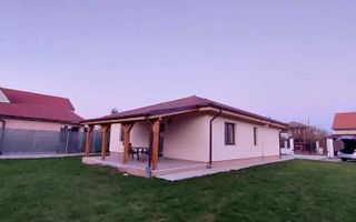 Vând casă în Satu Mare, zona Bercu Roșu - Poză 1