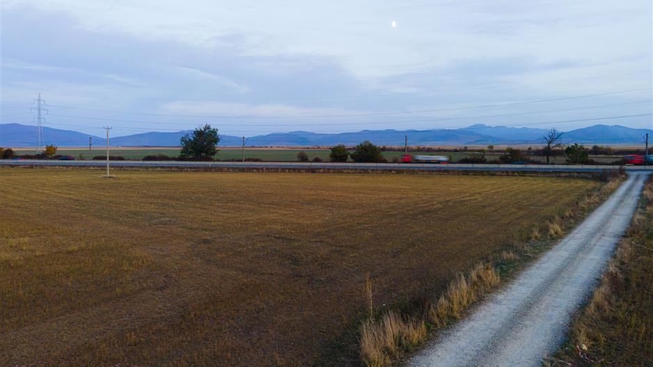 Loturi teren intravilan, recomandate constructie case/ investitie,Harman, Brasov - Poză 7