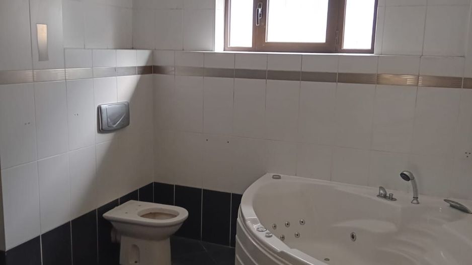 Casa perfectă pentru tine și afacerea ta – zona Casa Sindicatelor! - Poză 36