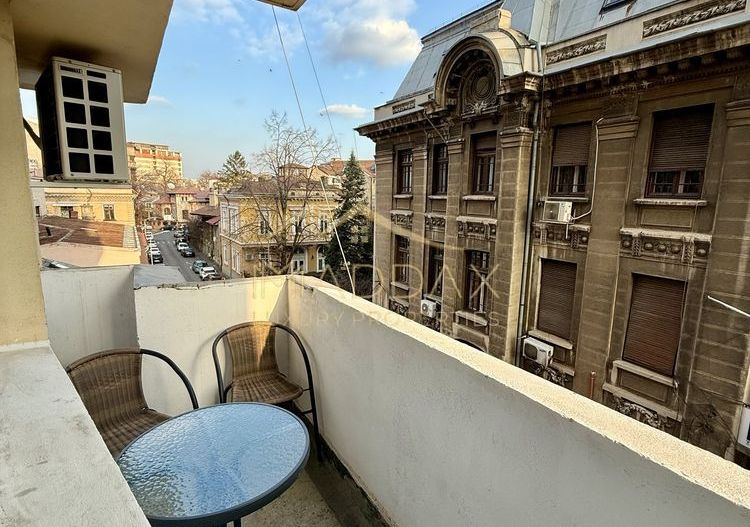 Apartament de inchiriat in bloc interbelic - Poză 7