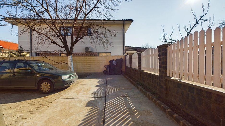 Casă spațioasă în zona Blașcovici, Timișoara - Poză 31