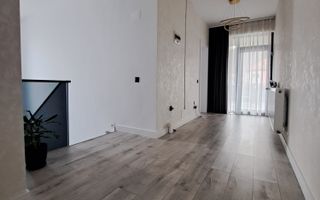 Casa deosebita P+E | mobilata si utilata | teren 1277mp | stradal Vladești - Poză 16
