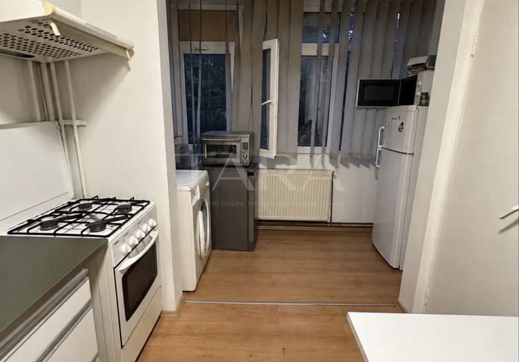 Apartament decomandat cu 2 camere – Piața Zorilor, Cluj-Napoca - Poză 2