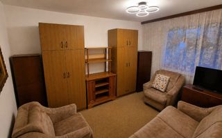 Apartament cu 4 camere in zona Gorjului - Poză 4