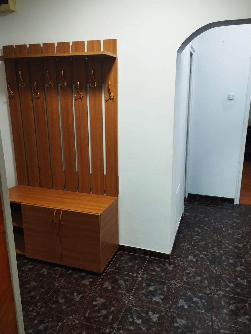 3 camere Brancoveanu - Secuilor - 2 gr. sanit., bloc 1986,loc parcare! - Poză 18