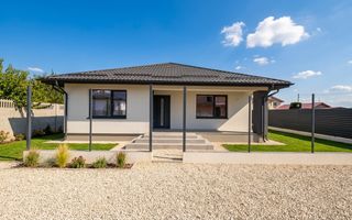 Casa Individuala | P+Pod | 4 camere | Incalzire prin pardoseala - Poză 1