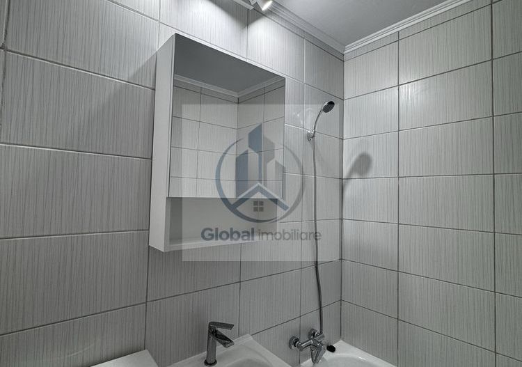 Inchiriez apartament cu metrou la iesirea din bloc - Poză 5