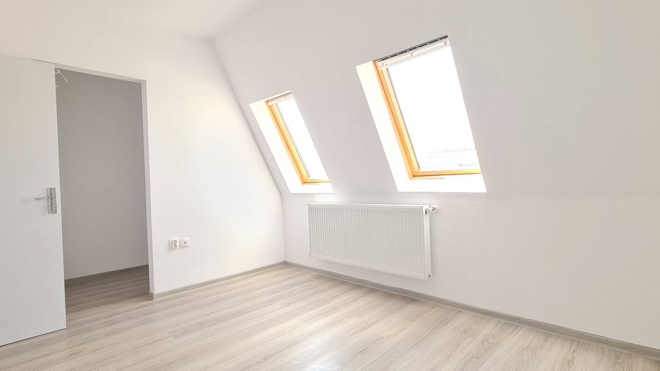 Casa finalizata intabulata in Cartier Izvor Tarlungeni Brasov - Poză 8