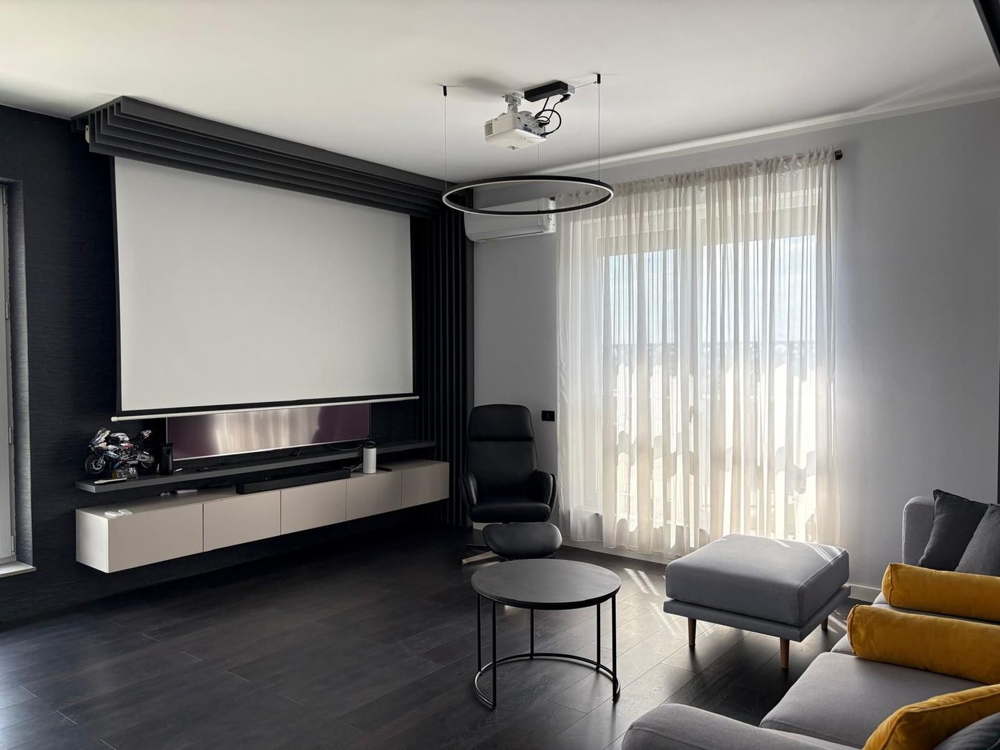 Penthouse Dobroiesti - Poză 3