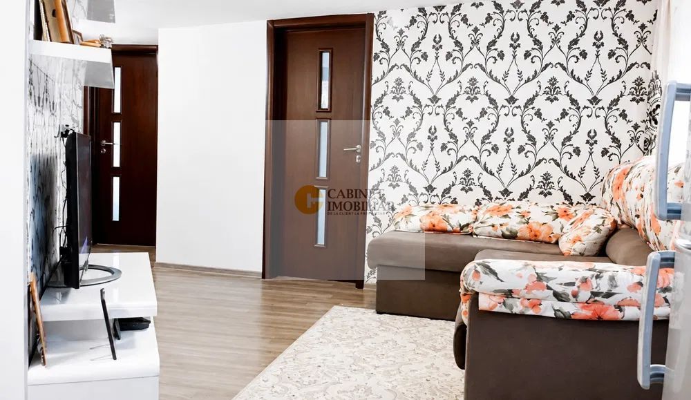 3 camere in vila  | Unirii I Etaj 3 I Centrala proprie - Poză 2