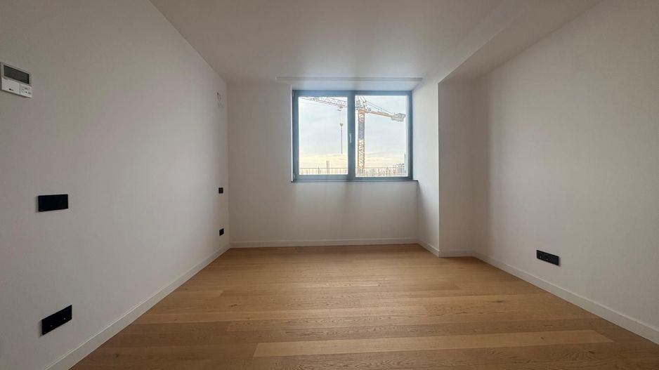 3 camere PREMIUM| 117 MP + 10 MP terasa - Poză 9