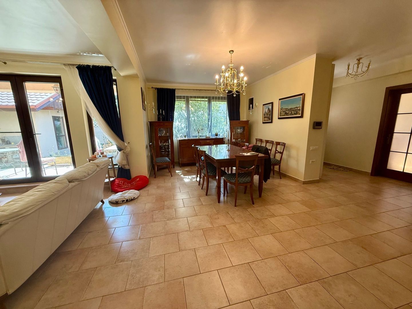 Vila 6 Camere de Vanzare I Mogosoaia - Poză 5