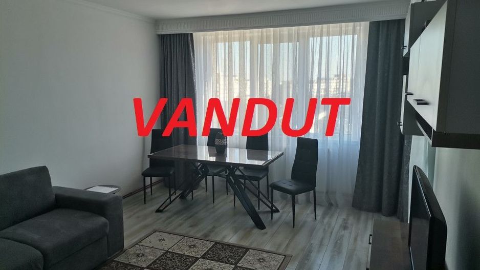 Vanzare apartament 3 camere, Ultracentral, Strada Mare - Poză 1