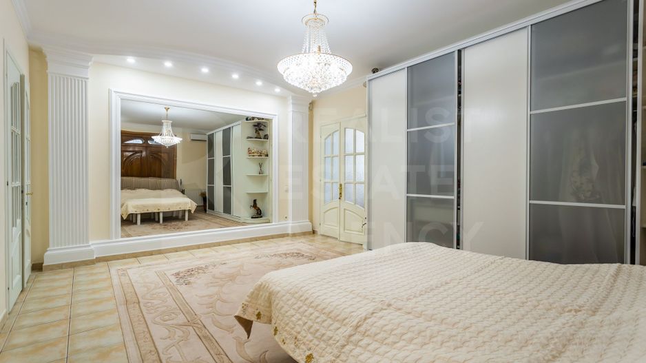 Vânzare casă de lux, 700 mp + 22 ari, situată în Tohatin - Poză 14