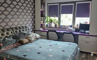 2 Camere, Mobilat/ Nemobilat, Renovat complet, Liber - Poză 1