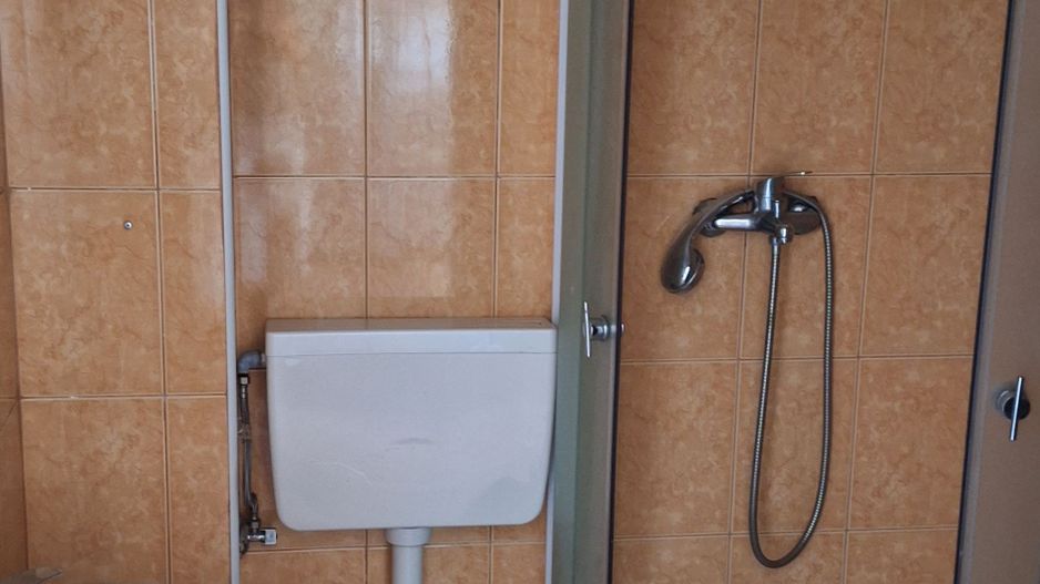 Făgaraș, zona Gârii apartament cu două camere, etaj 1, 37mp utili, 29.000 euro - Poză 7