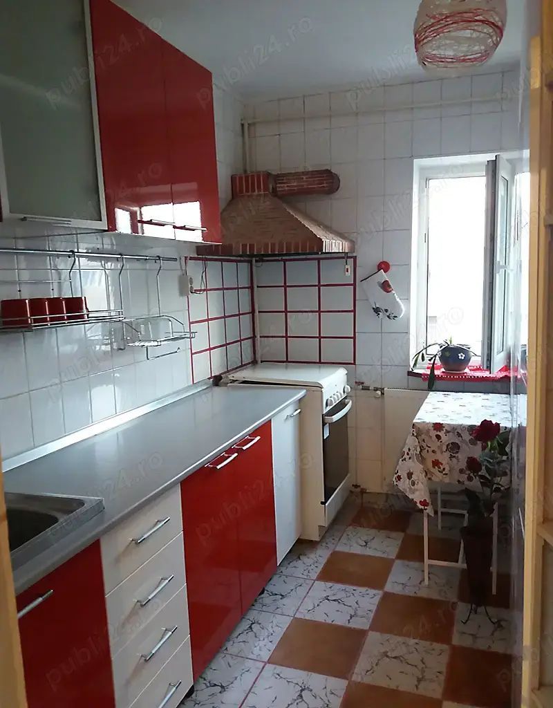 2+1 Camere Decomandat | Central, Liniștit, Ideal pentru Familie - Poză 9