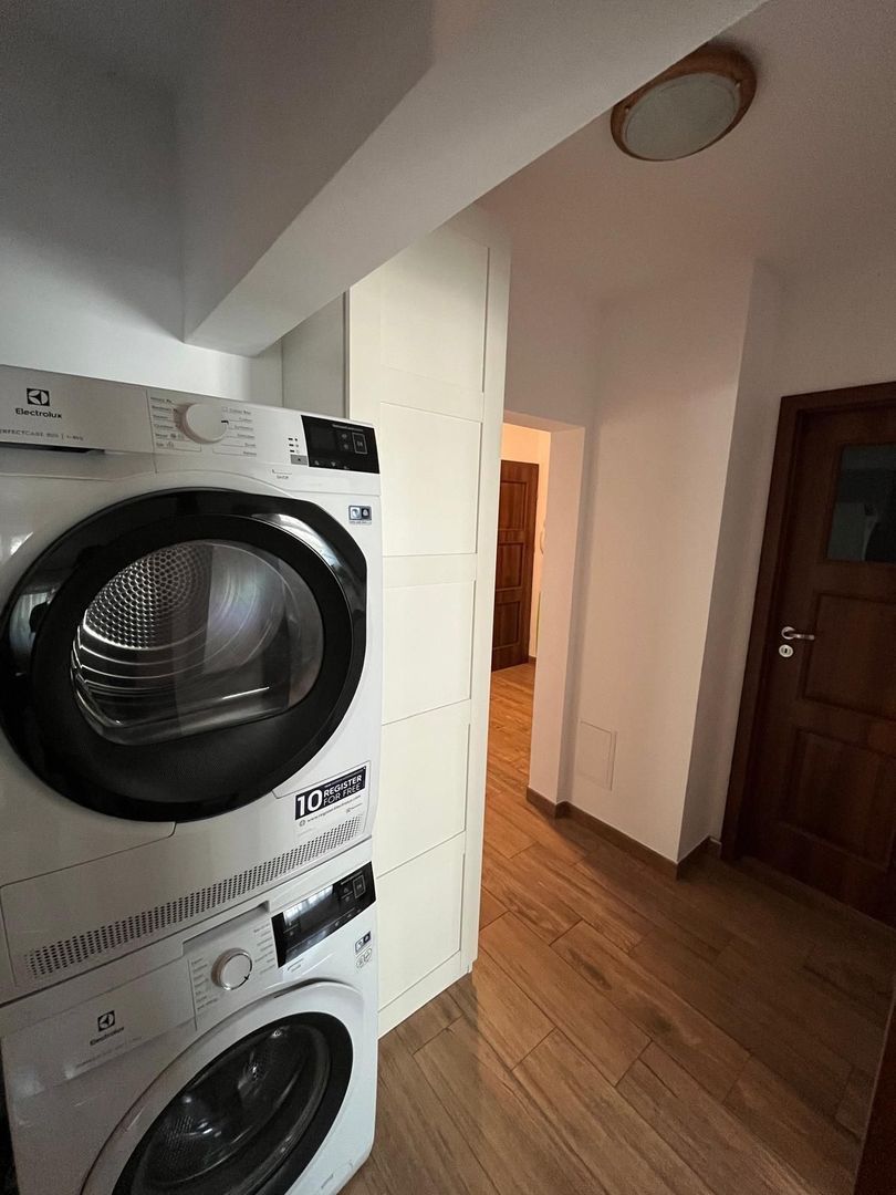 APARTAMENT SPATIOS PARCARE  ZONA TEIUL DOAMNEI - Poză 4