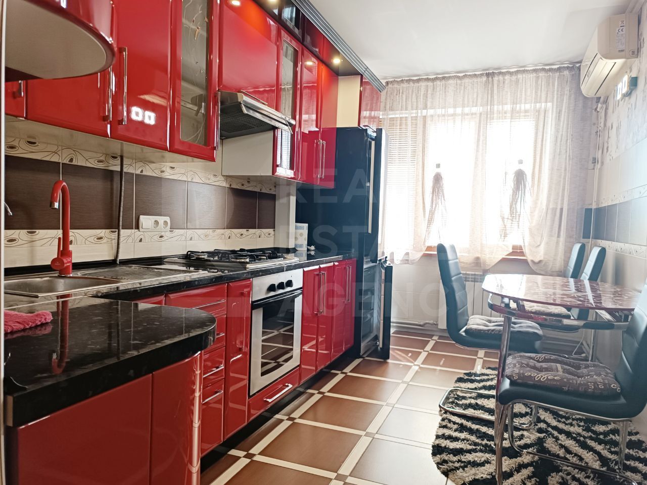 Chirie apartament, 2 camere, str. Serghei Rahmaninov, Buiucani - Poză 1