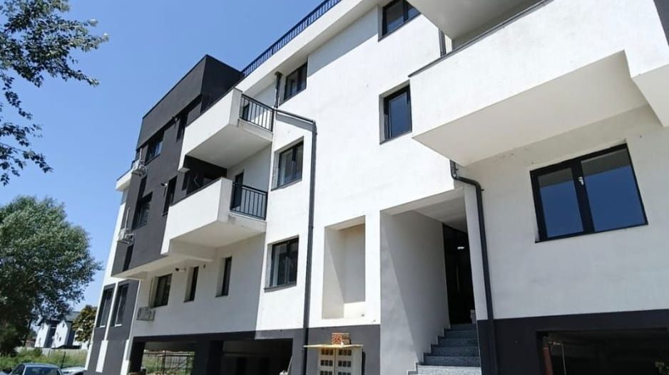 Vânzare ap 2 camere + loc parcare subteran bloc 2025 etaj 1 - Poză 1