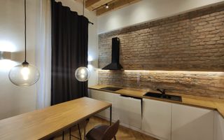 Apartament ultrafinisat în zona ultracentrală | Scară interioară - Poză 10