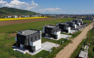 Casă/Vilă cu 5 camere de vânzare - Sânpetru - Poză 9
