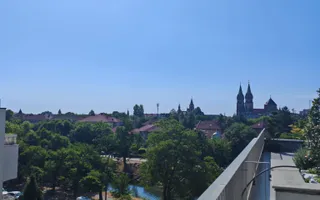 Apartament pe 2 niveluri - Poză 42