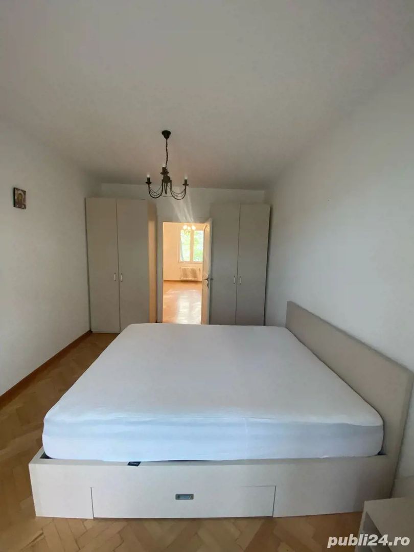 Particular, inchiriez Apartament de 2 camere, Str Calea Floreasca, vis a vis de blocurile One - Poză 1