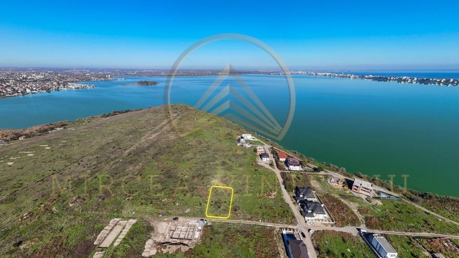 Palazu Mare - Teren intravilan 1000 mp cu deschidere de 25 m. - Poză 1