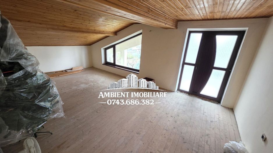 VILĂ DUPLEX P+M, teren 900 mp, VASLUI str. V. SILVESTRU; - Poză 10