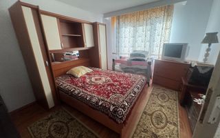 Proprietate deosebita in Filiasi - Poză 3