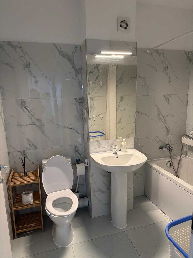 Apartament cu 3 camere de inchiriat - Poză 5