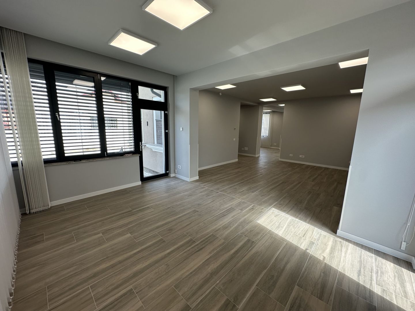 Casa pretabila birouri - Poză 21