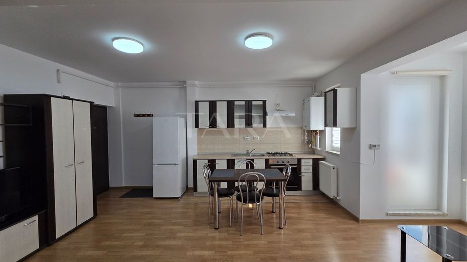 Apartament 2 camere de vanzare in zona Eroilor. - Poză 1