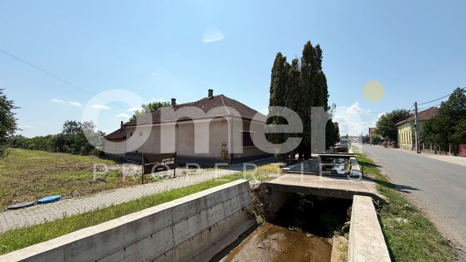 Teren intravilan Seini lângă pensiunea Trei Pini - Poză 2