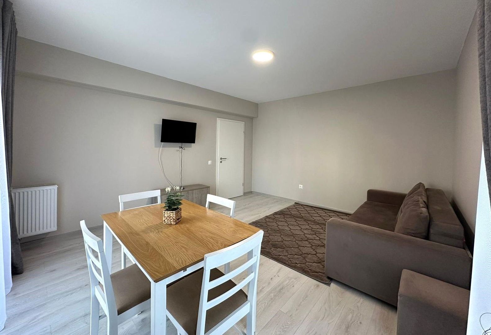 Vanzare apartament nou mobilat cu parcare si boxa Avantgarden 3 - Poză 3