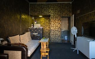 Casa cu 5 camere de vanzare | Zona Ultracentral, Baicoi | Comision 0% - Poză 14