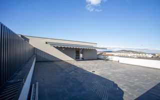 Apartament deosebit cu terasă panoramică – Sanpetru, Str. Sfinții Constantin - Poză 4