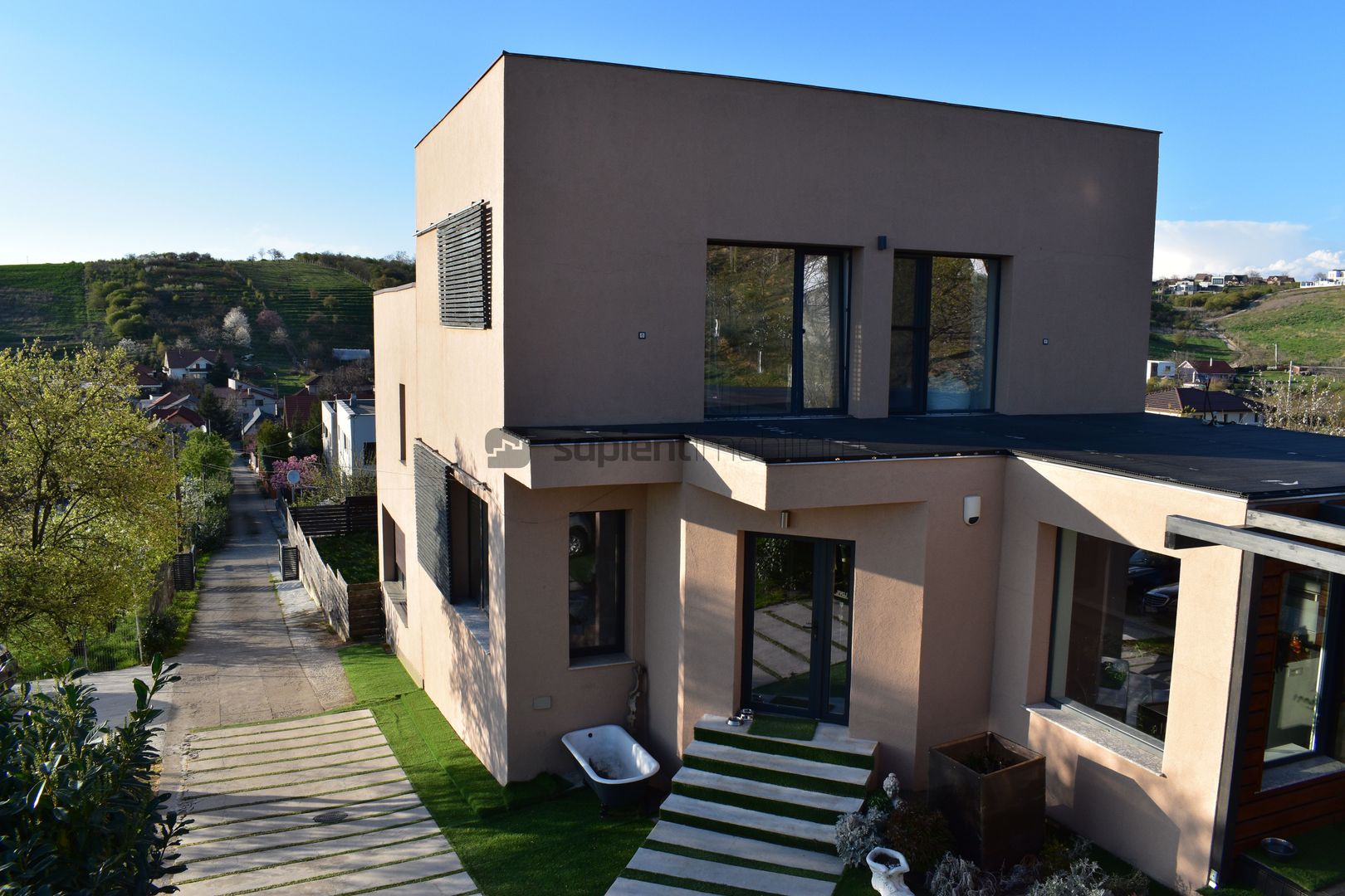 Casa 4 camere cu Panorama Superba in Oncea - Poză 36