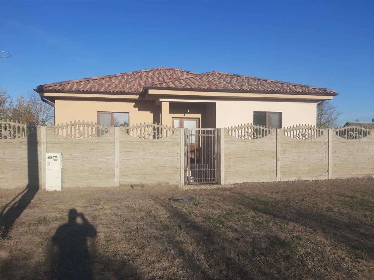 Casa individuala com Peciu Nou-  loc. Dinias - Poză 3