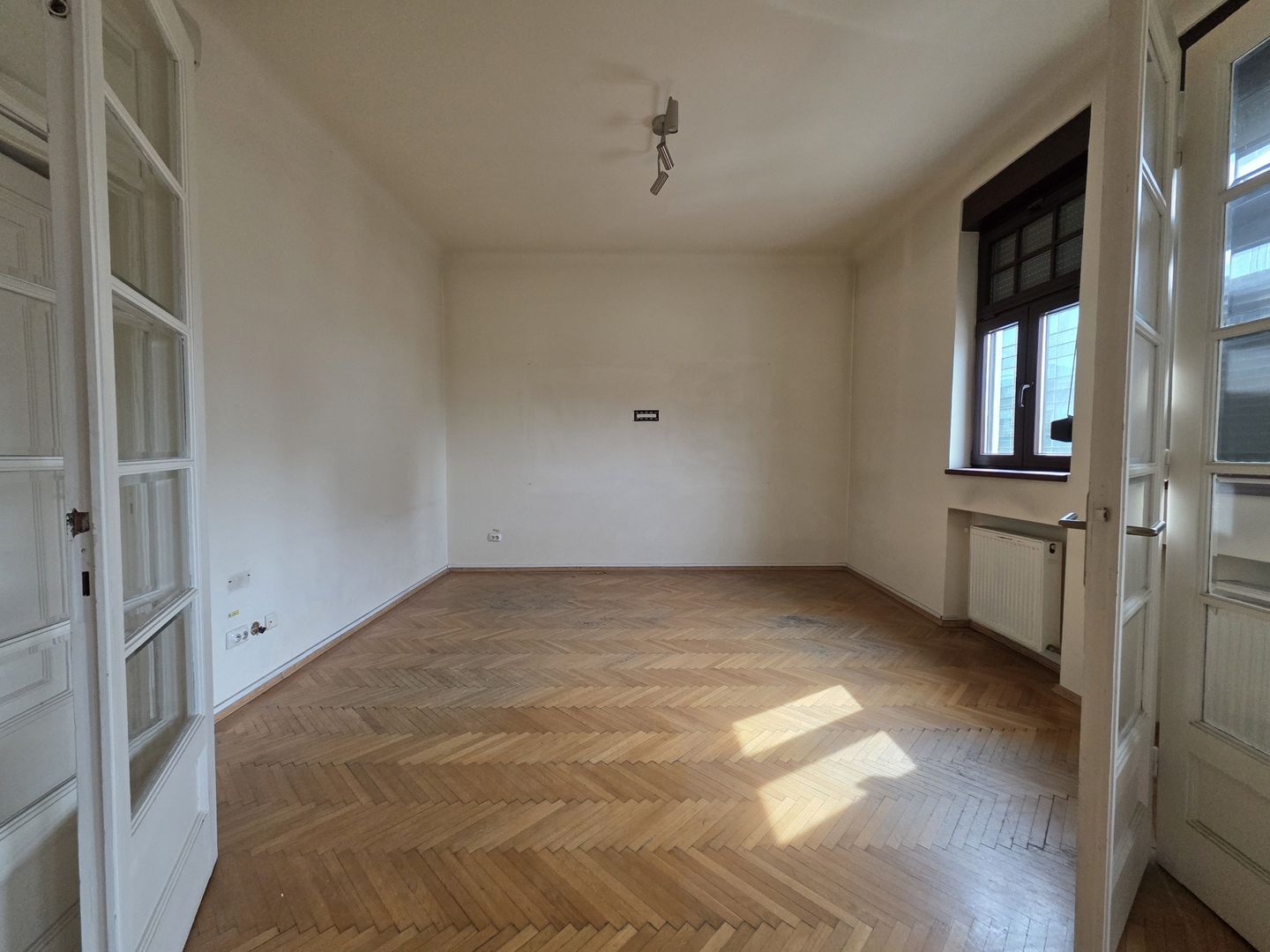 Apartament 4 camere de inchirat Armenasca Romana - Poză 5